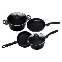 סט 6 חל' אינדוקציה: זוג מחבתות, קלחת וסיר Swiss Diamond