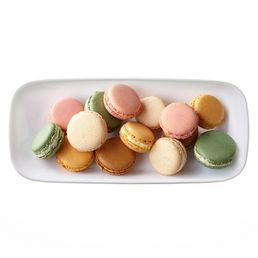 מגש מאורך, דגם פיור וויט, צלחות קורל מבית קורנינג