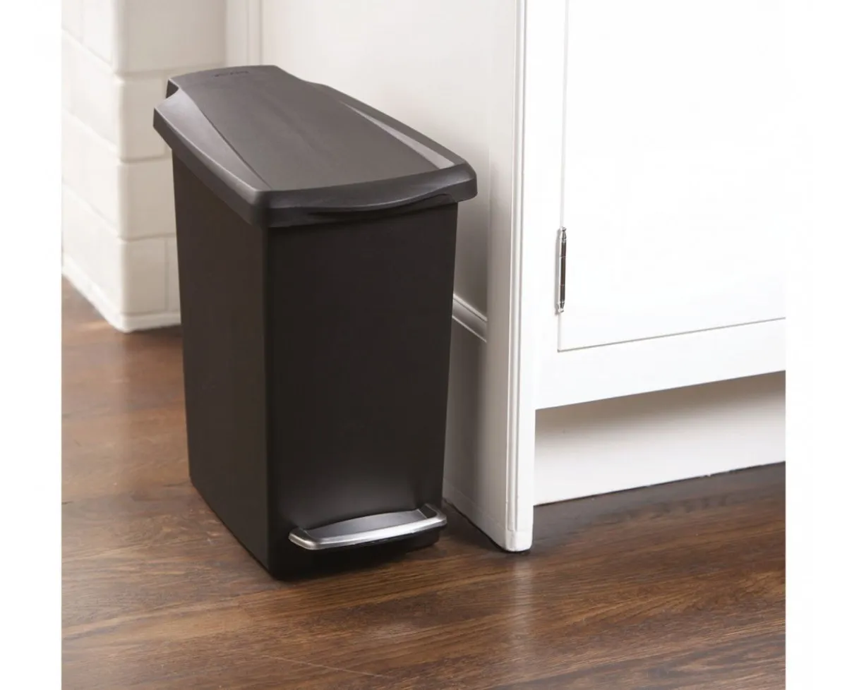 פח פלסטיק שחור דוושה צר 10 ל' 13