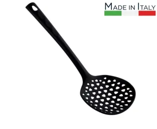 כף מחוררת, Cucina Novella