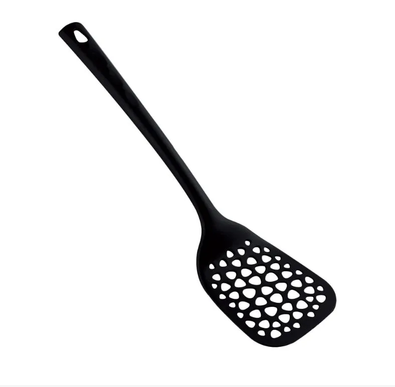 תרווד מחורר 13