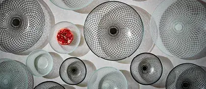 צלחות זכוכית של המעצב דני קלדרון ART collection: Hand made glass